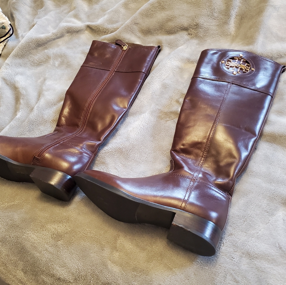 Tory Burch tall Kiernan riding boot
